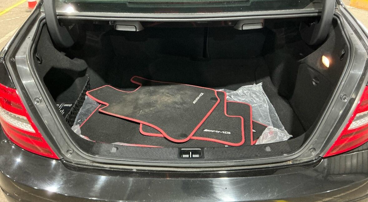 Used Mercedes-Benz C Class 2012 for sale - 77120125: Photo 11