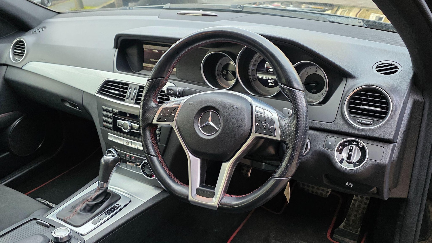 Used Mercedes-Benz C Class 2012 for sale - 77120125: Photo 23