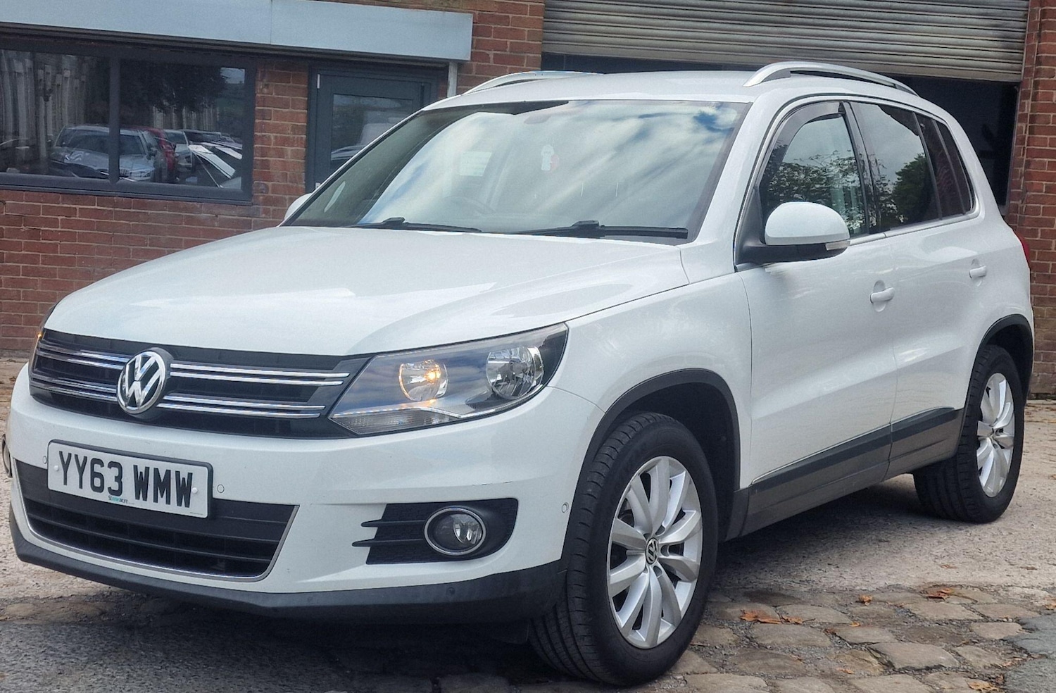 Used Volkswagen Tiguan 2013 for sale - 76123063: Photo 2