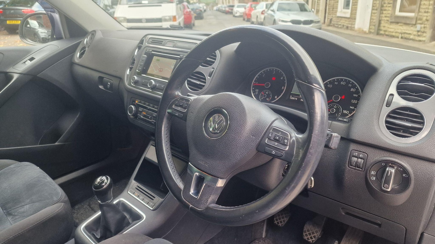 Used Volkswagen Tiguan 2013 for sale - 76123063: Photo 4