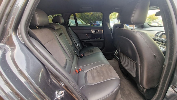 Used Jaguar XF 2014 for sale - 76159025: Photo 10