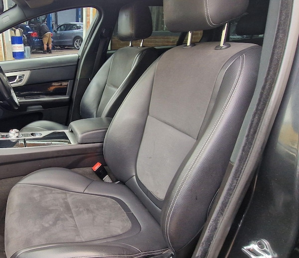 Used Jaguar XF 2014 for sale - 76159025: Photo 23