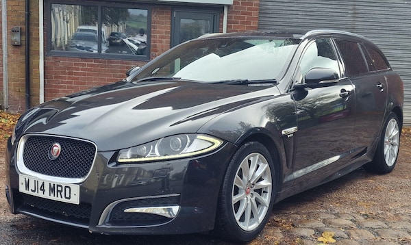 Used Jaguar XF 2014 for sale - 76159025: Photo 3