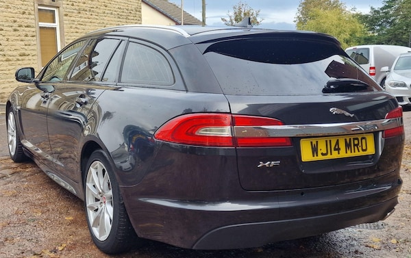 Used Jaguar XF 2014 for sale - 76159025: Photo 4
