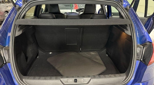 Used Peugeot 308 2015 for sale - 76060260: Photo 11