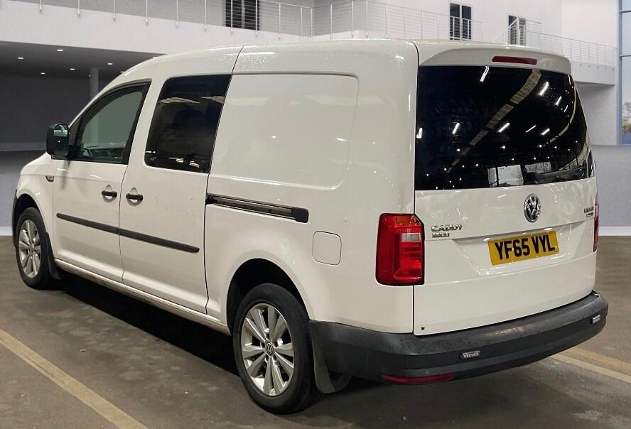 Used Volkswagen Caddy Maxi 2015 for sale - 77637790: Photo 6