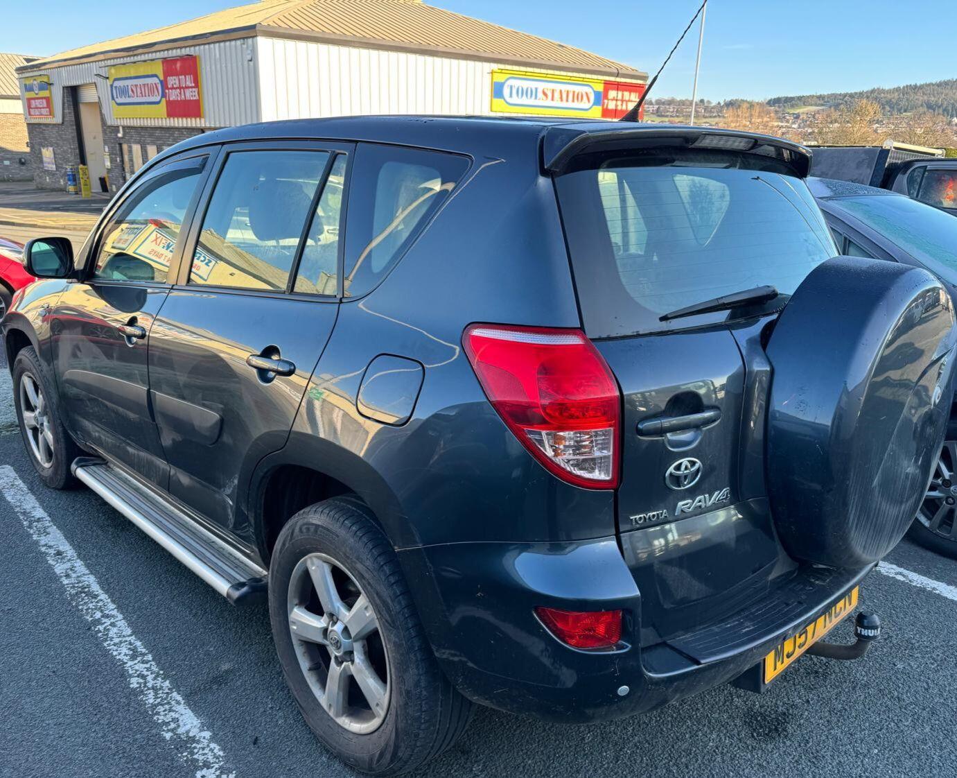 Used Toyota RAV4 for sale - 77559207: Photo 3