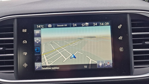 Used Peugeot 308 2017 for sale - 76215262: Photo 13
