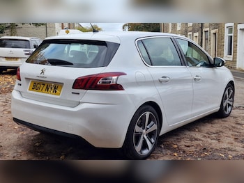 Used Peugeot 308 2017 for sale - 76215262: Photo 4