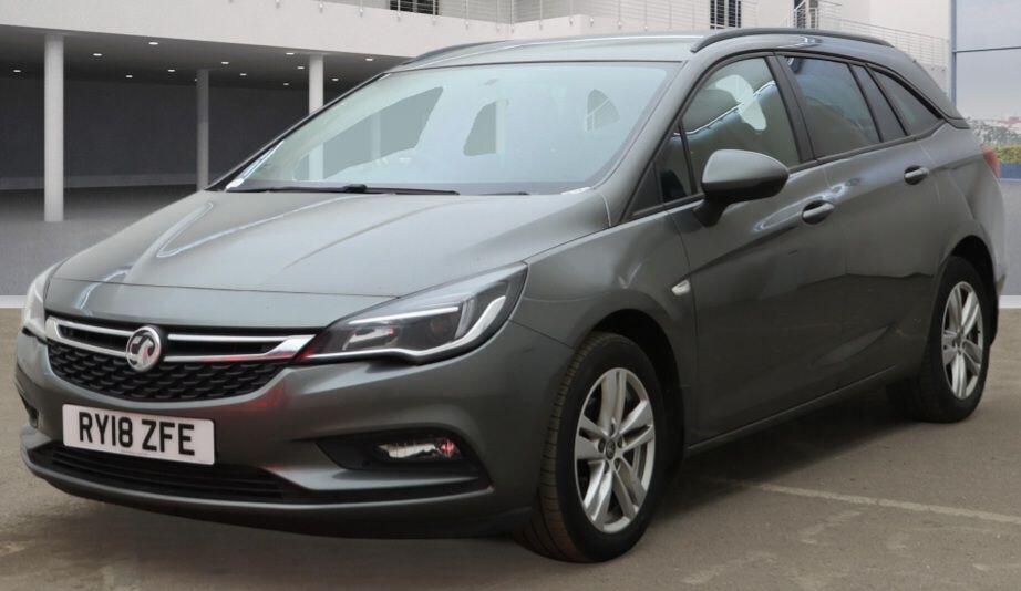 Used Vauxhall Astra 2018 for sale - 78007133: Photo 2