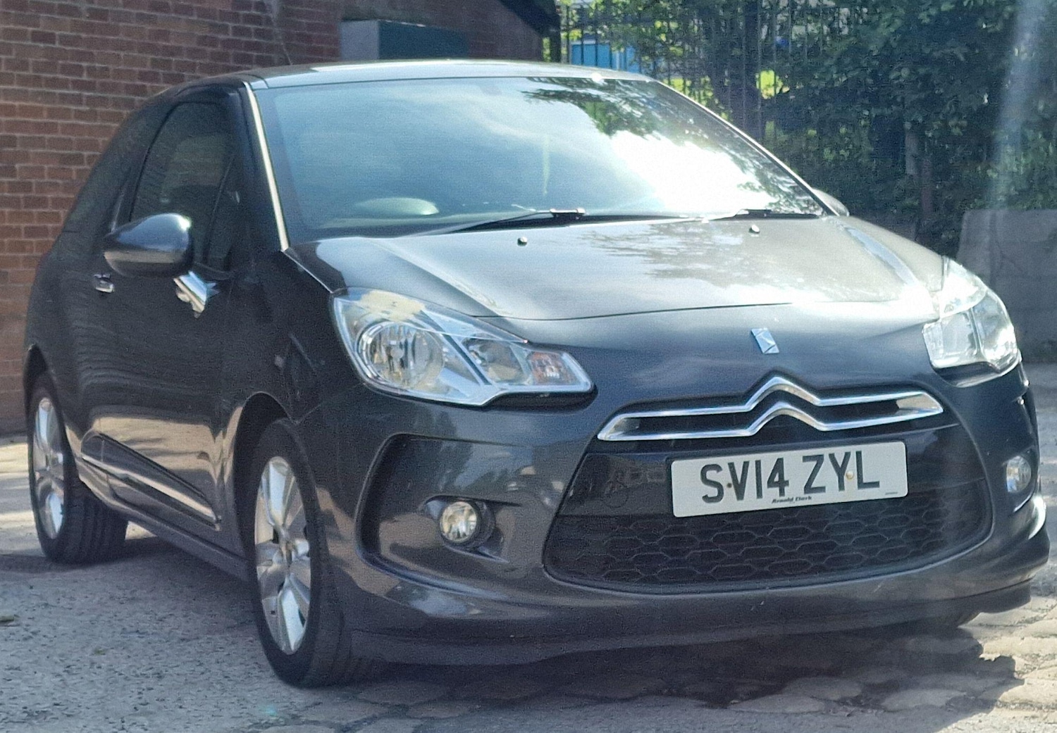 Vehicle 1