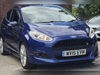 Used Ford Fiesta 2015 for sale - 79033852: Photo