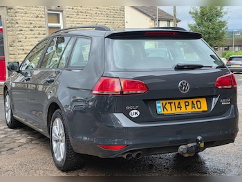 Used Volkswagen Golf 2014 for sale - 79553396: Photo