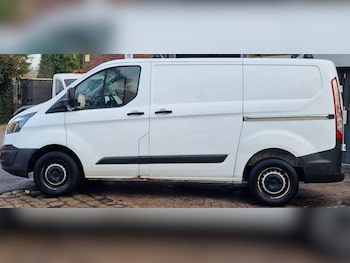 Used Ford Transit Custom 2017 for sale - 76926598: Photo