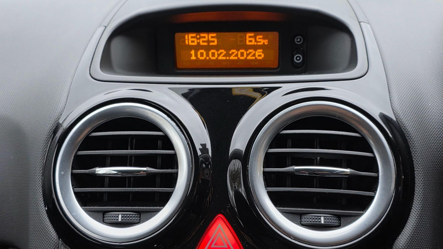 Used Vauxhall Corsa 2014 for sale - 77330513: Photo 15