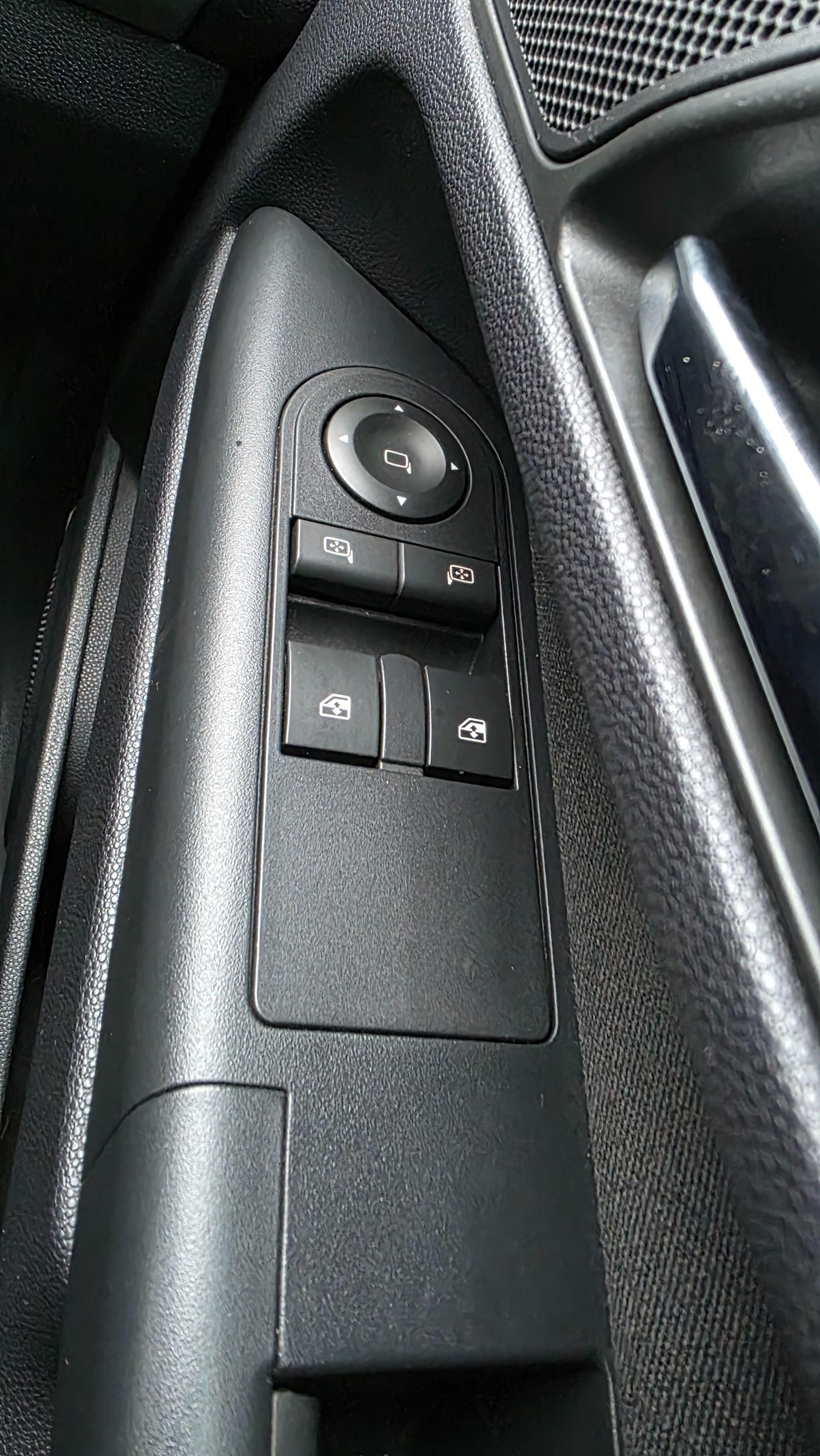 Used Vauxhall Zafira 2014 for sale - 77279061: Photo 15