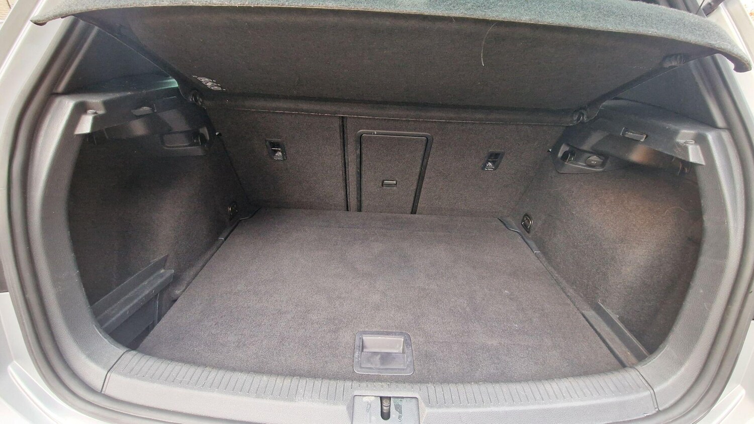 Used Volkswagen Golf 2017 for sale - 76041833: Photo 19