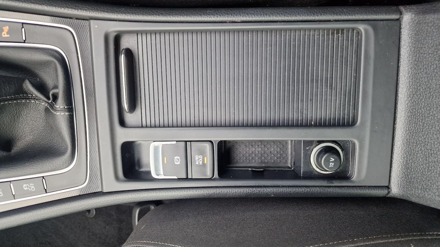 Used Volkswagen Golf 2017 for sale - 76041833: Photo 22