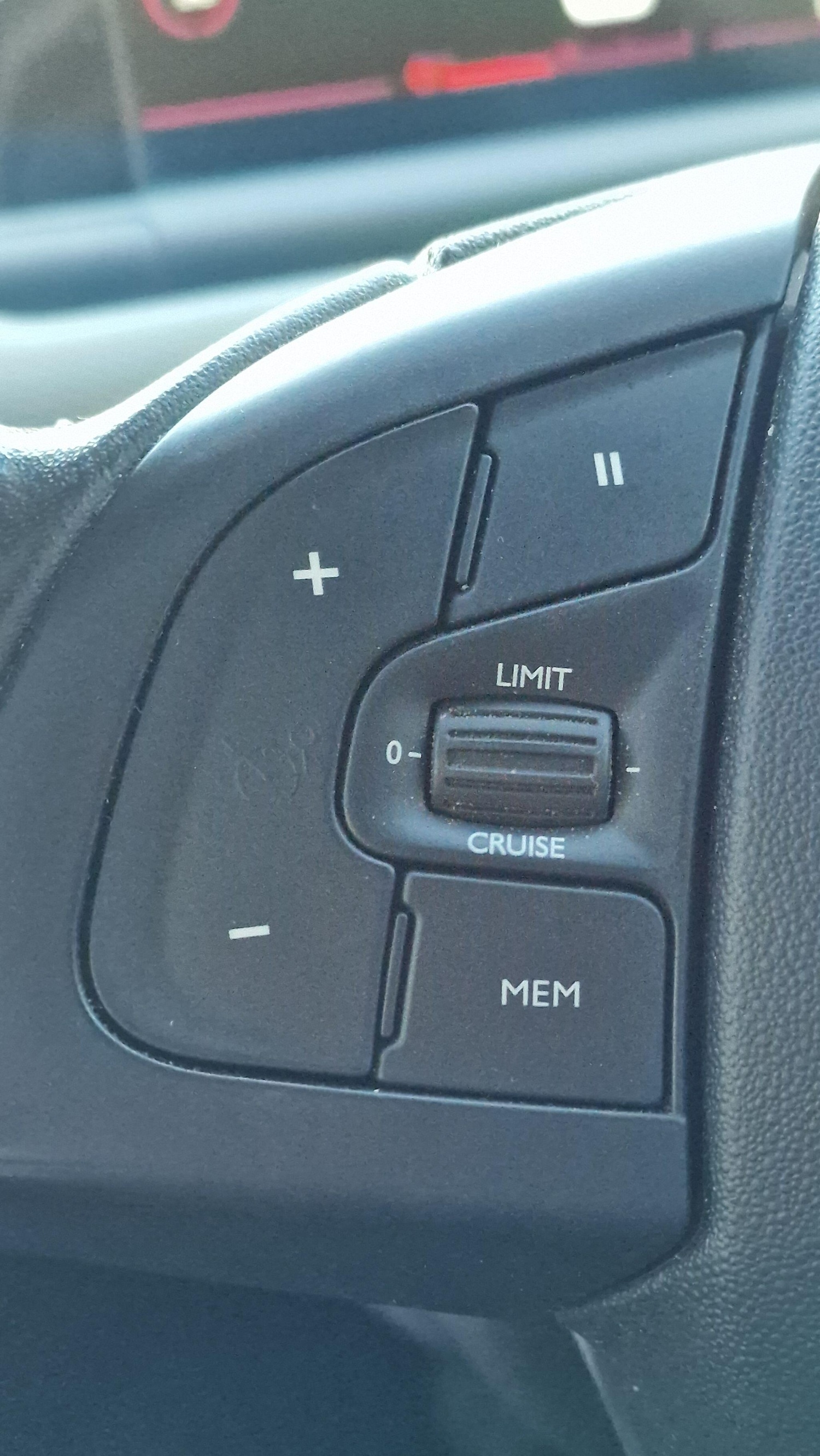 Used Citroen C4 Cactus 2019 for sale - 76645600: Photo 16