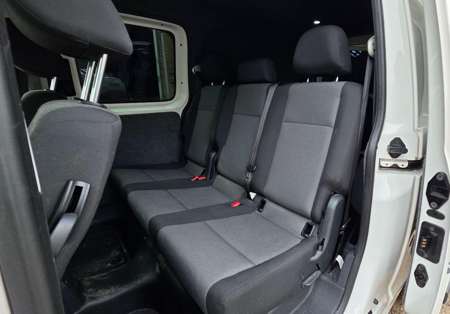 Used Volkswagen Caddy Maxi 2015 for sale - 77978072: Photo 23