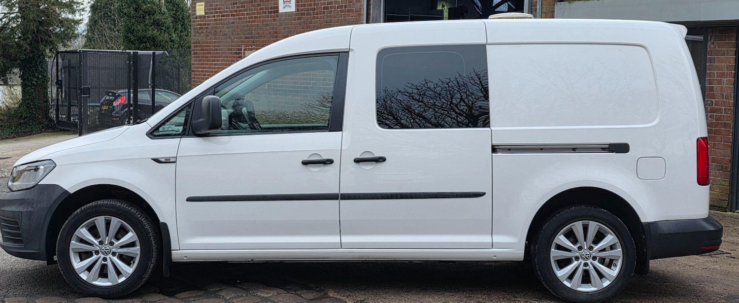 Used Volkswagen Caddy Maxi 2015 for sale - 77978072: Photo 3