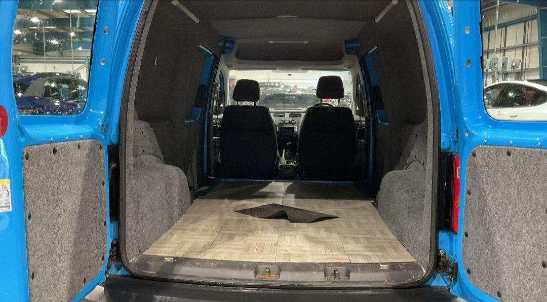 Used Volkswagen Caddy Maxi 2015 for sale - 78019672: Photo 10