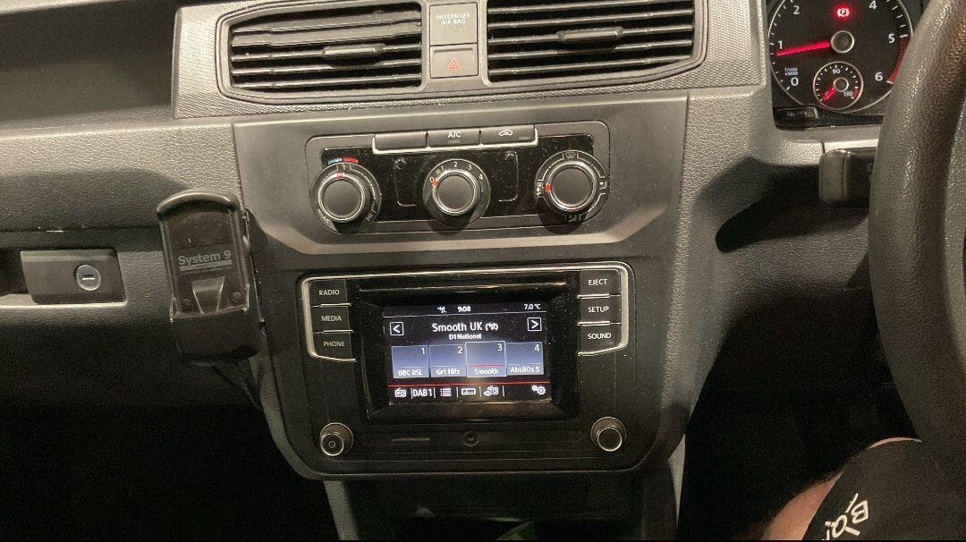 Used Volkswagen Caddy Maxi 2015 for sale - 78019672: Photo 9