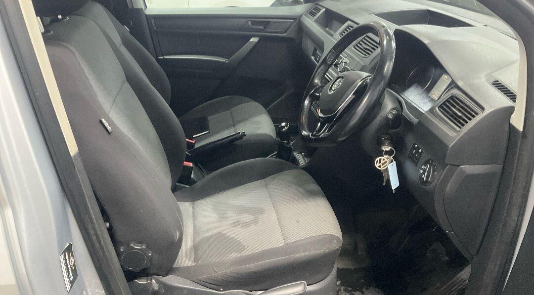 Used Volkswagen Caddy Maxi 2017 for sale - 77696217: Photo 7