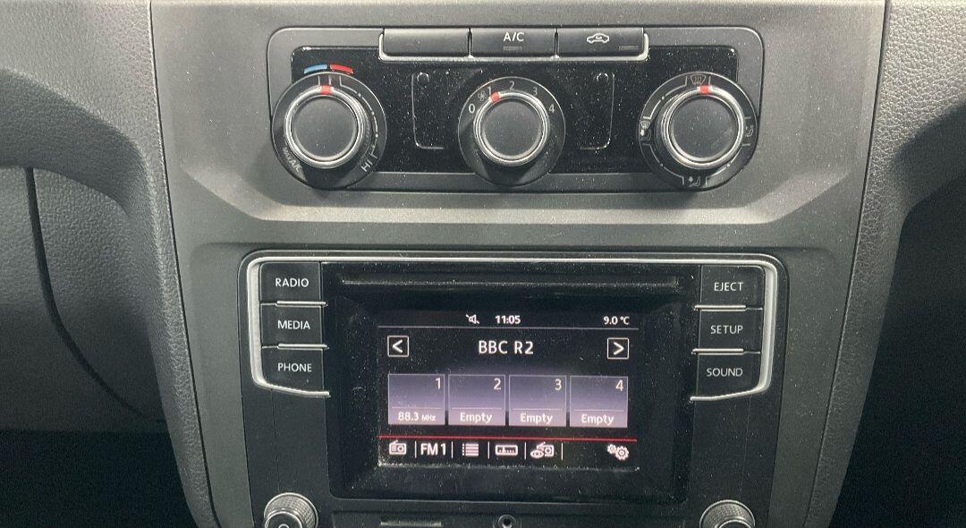 Used Volkswagen Caddy Maxi 2017 for sale - 77696217: Photo 9