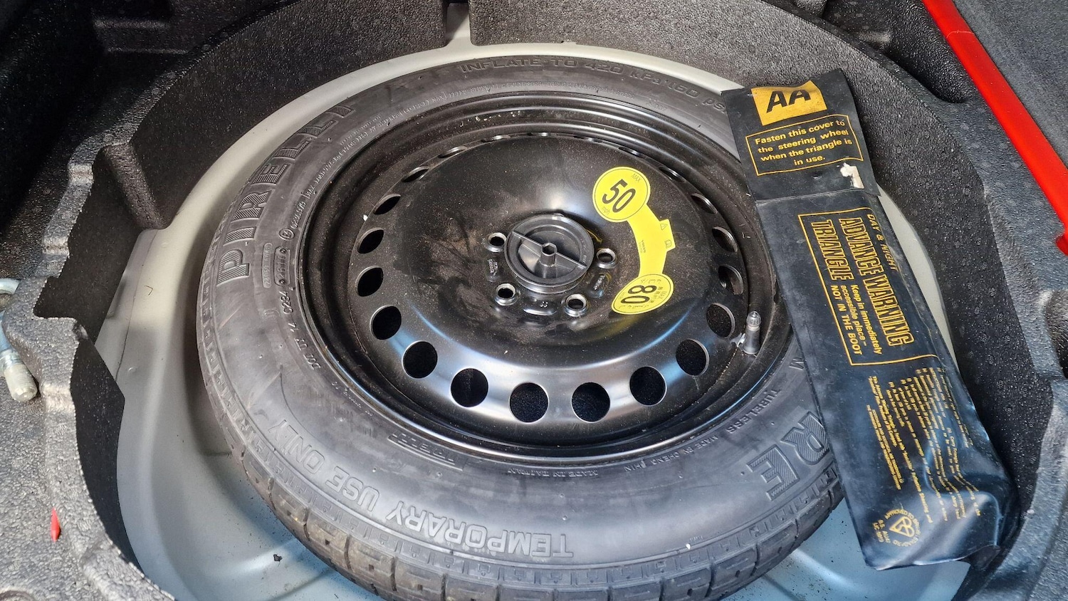 Used Volvo V50 2010 for sale - 76336580: Photo 23