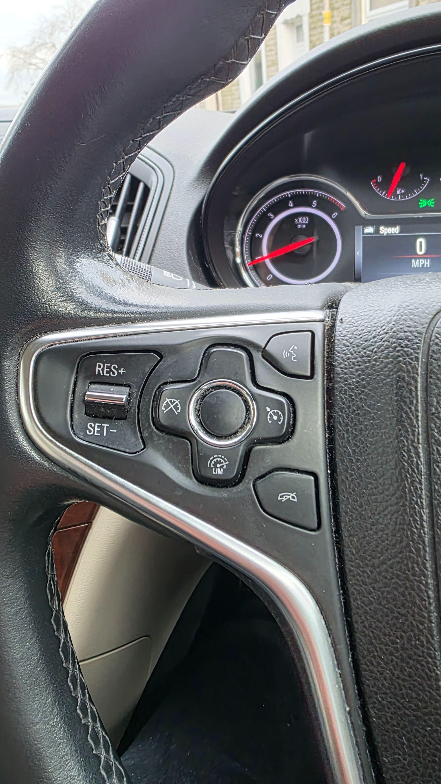 Used Vauxhall Insignia 2015 for sale - 77040361: Photo 14