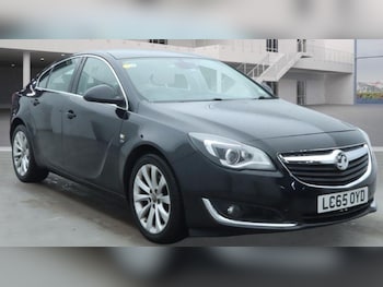 Used Vauxhall Insignia 2015 for sale - 77040361: Photo