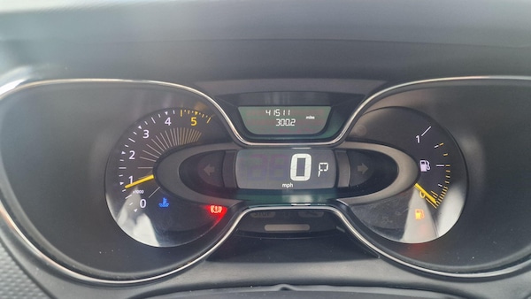 Used Renault Captur 2015 for sale - 75768872: Photo 22