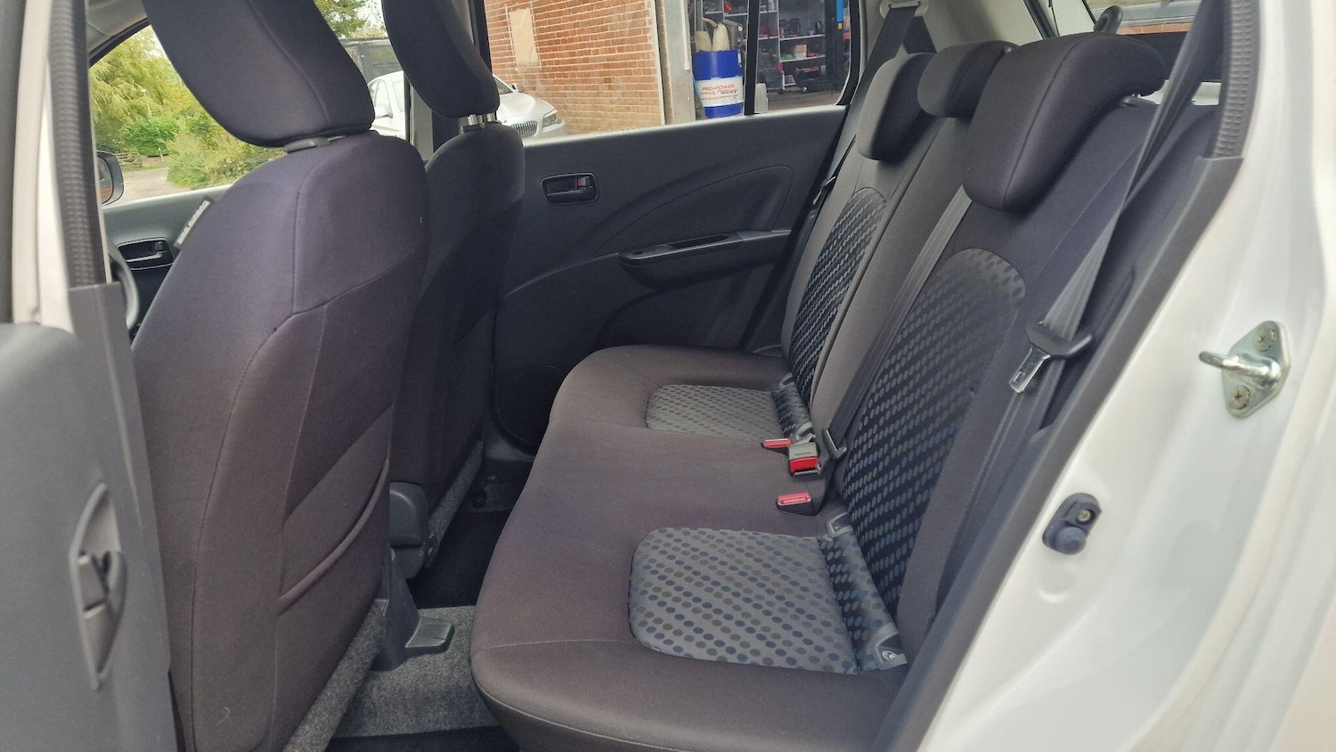 Used Suzuki Celerio 2016 for sale - 76043264: Photo 14