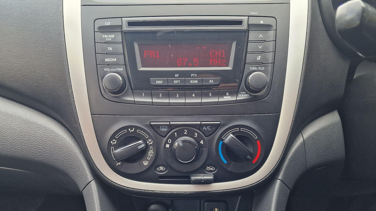 Used Suzuki Celerio 2016 for sale - 76043264: Photo 20