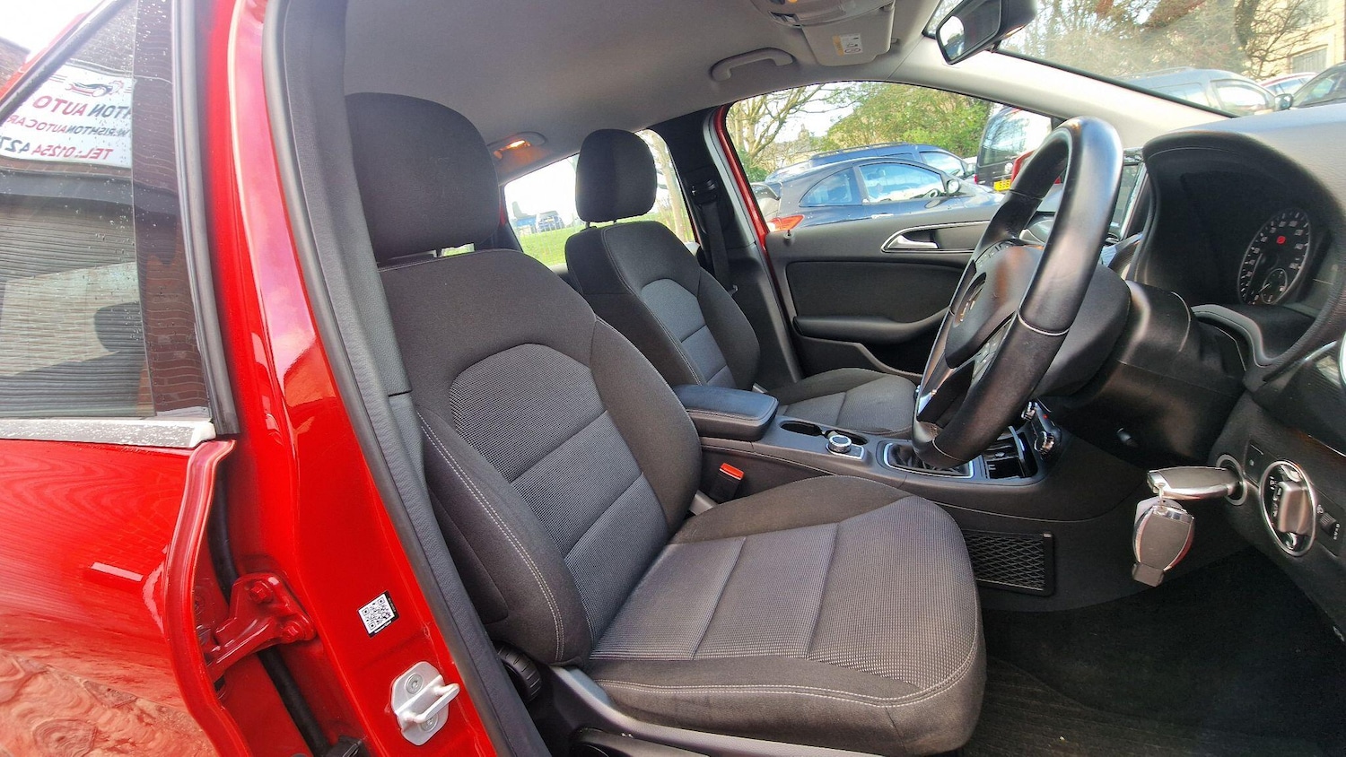 Used Mercedes-Benz B Class 2013 for sale - 76667229: Photo 12