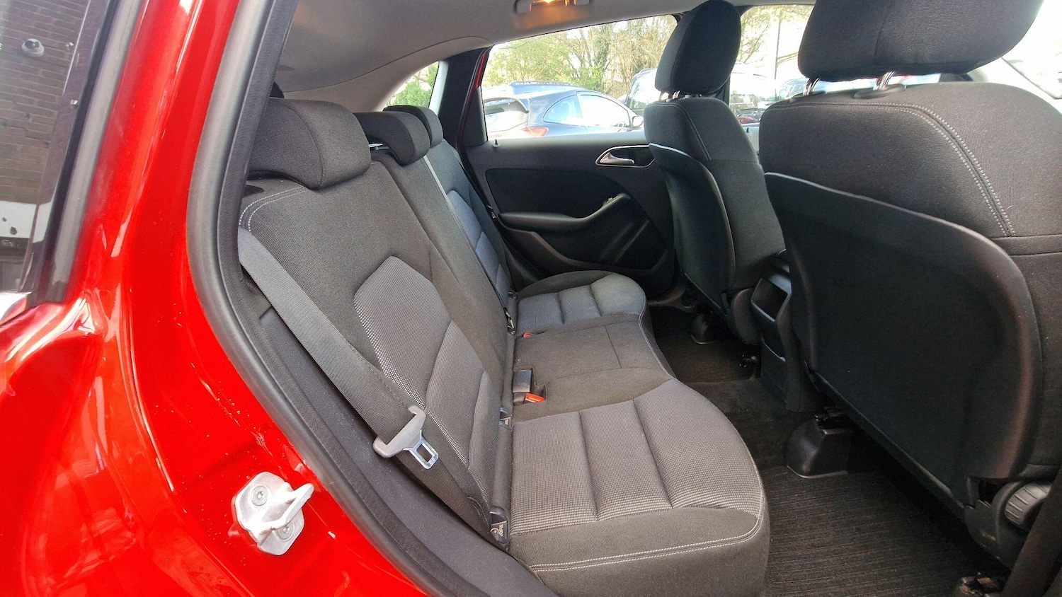 Used Mercedes-Benz B Class 2013 for sale - 76667229: Photo 14