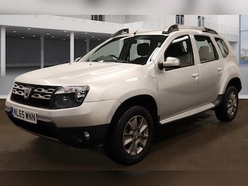 Used Dacia Duster 2015 for sale - 76936120: Photo