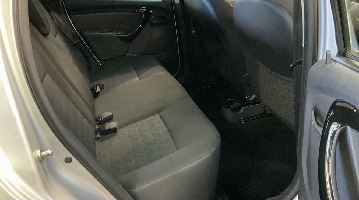 Used Dacia Duster 2015 for sale - 76936120: Photo 8