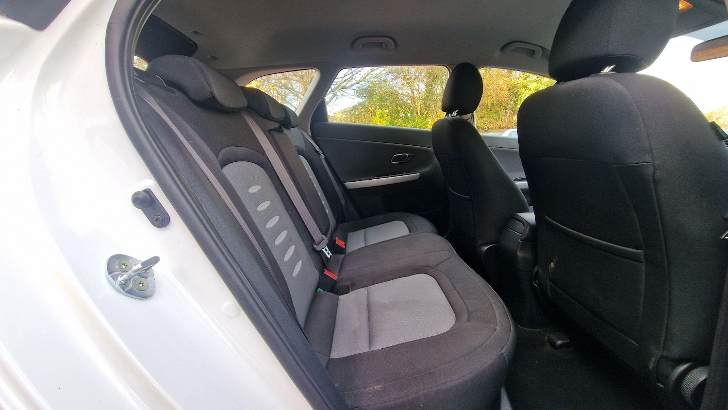 Used Kia Ceed 2015 for sale - 76348790: Photo 12