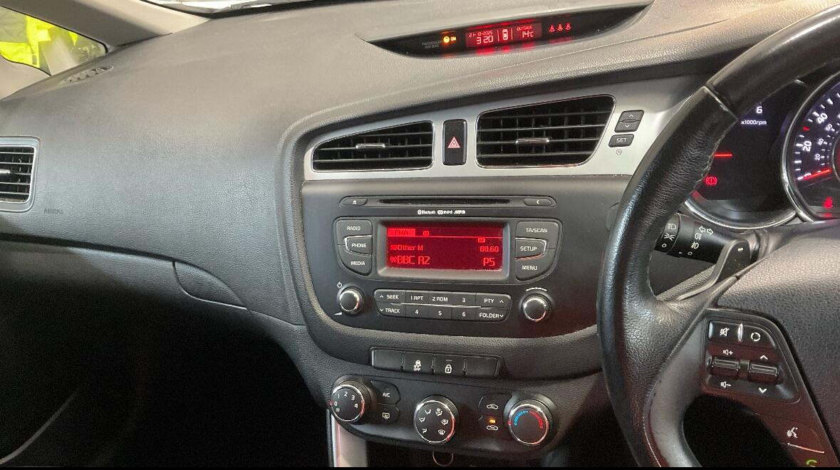 Used Kia Ceed 2015 for sale - 76348790: Photo 9