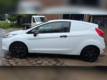 Used Ford Fiesta Van 2012 for sale - 78842399: Photo