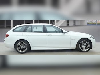 Used BMW 5 Series 2015 for sale - 76431910: Photo