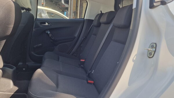 Used Peugeot 208 2015 for sale - 75494161: Photo 12