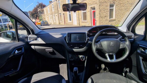 Used Peugeot 208 2015 for sale - 75494161: Photo 14