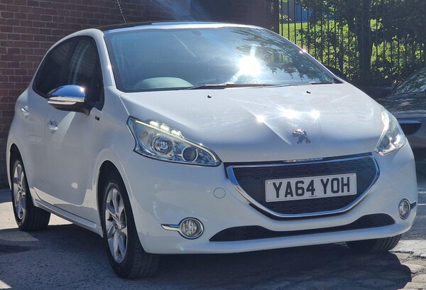 Used Peugeot 208 2015 for sale - 75494161: Photo 1