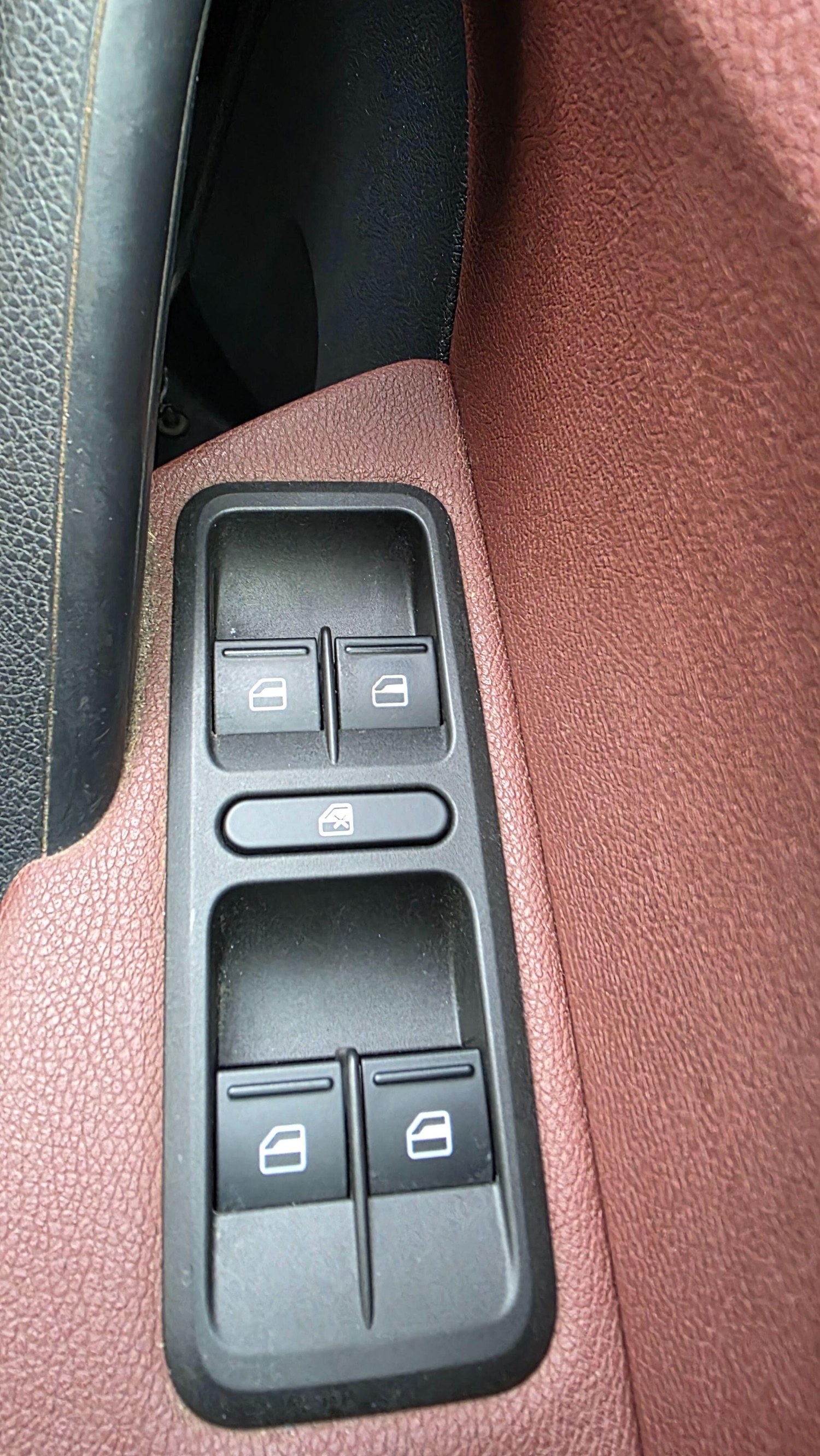 Used Skoda Yeti 2014 for sale - 77439733: Photo 16