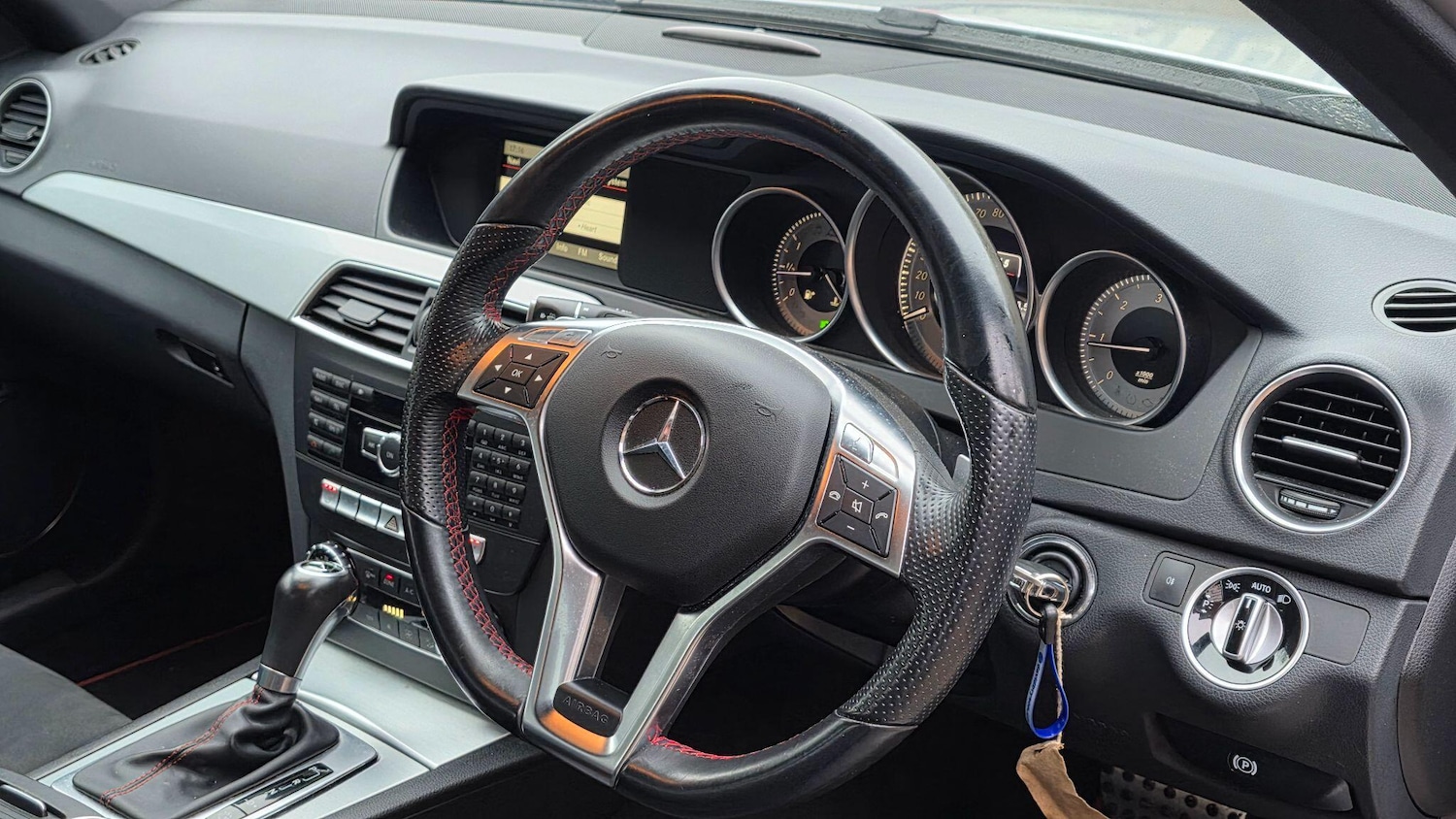 Used Mercedes-Benz C Class 2013 for sale - 77387456: Photo 16