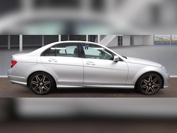 Used Mercedes-Benz C Class 2013 for sale - 77387456: Photo