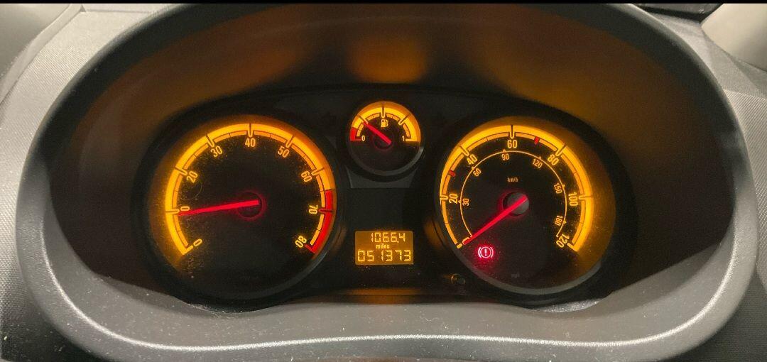 Used Vauxhall Corsa 2011 for sale - 77074310: Photo 10